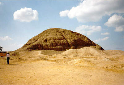Die Ziegelpyramide von Hawara