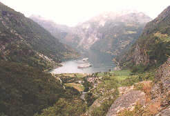 Blick ber den Geirangerfjord