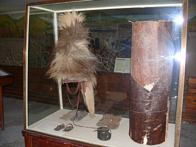 Lwenmhnenhelm im Narok Museum