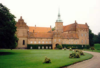 Schloss Holckenhavn